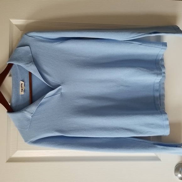 Djerf Avenue Getaway Top Blue - Picture 2 of 4